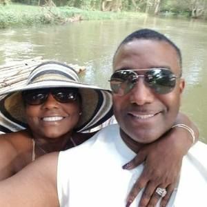 Meet your Posher, Johnice